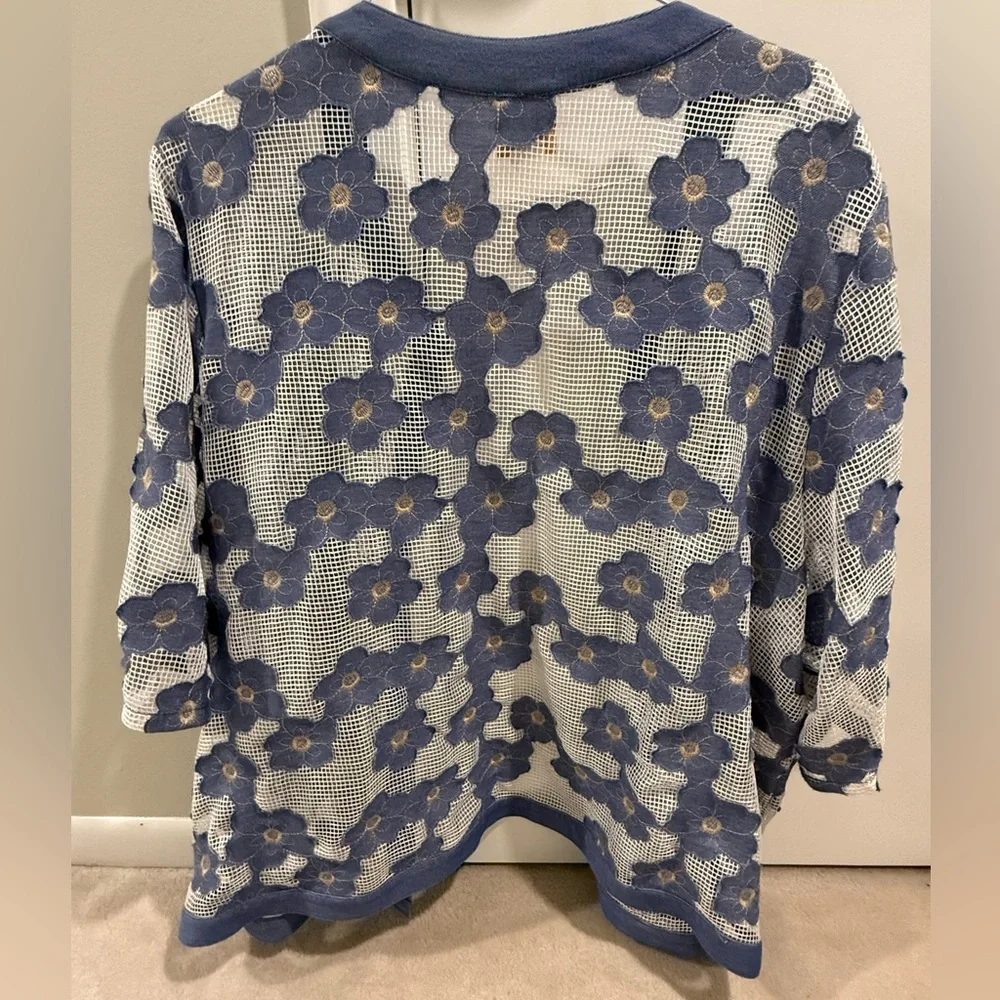 Ruby Rd. Blue and White Floral Jacket - Picture 2 of 2